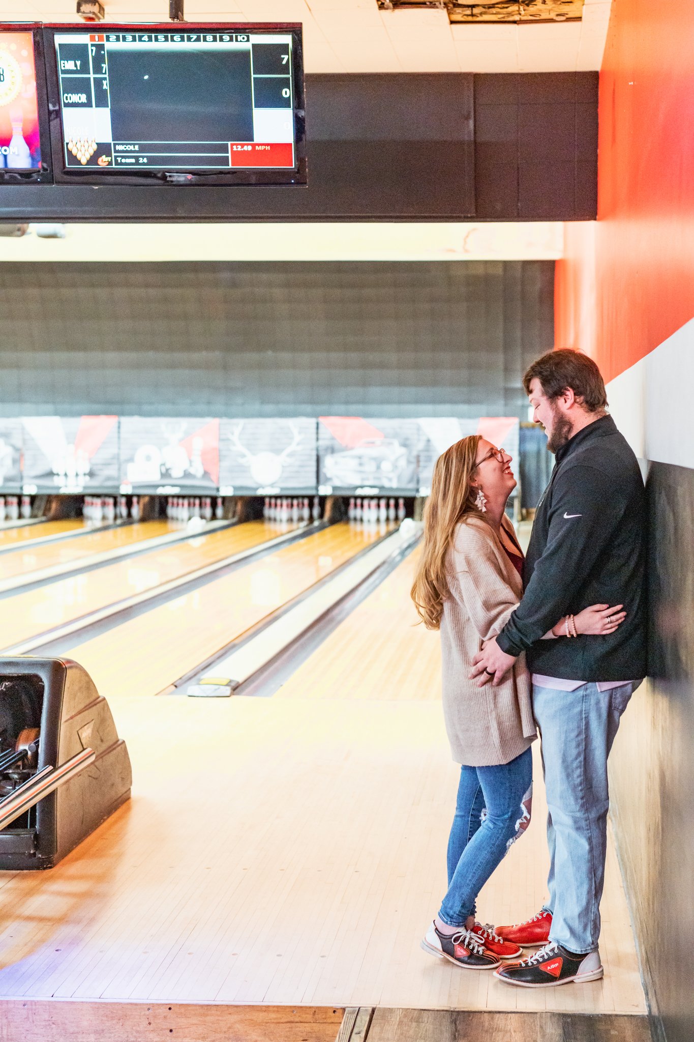Bowling_Alley_Couples_Session_Nicole_Simensky_Photography-011.jpg