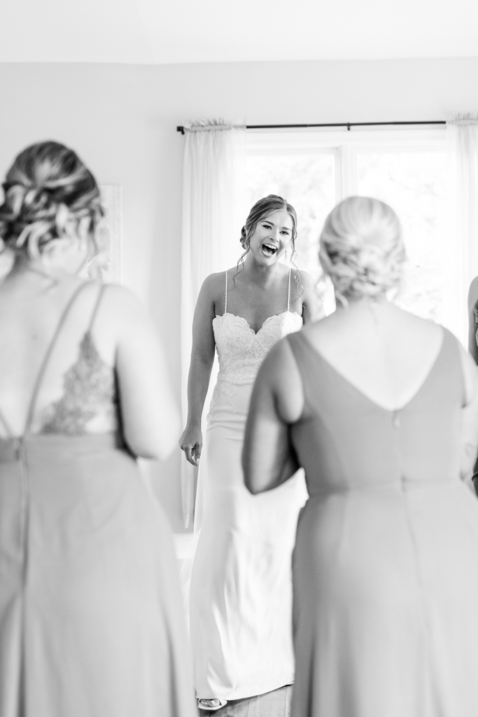Rosewood Farms wedding day bride with bridesmaids
