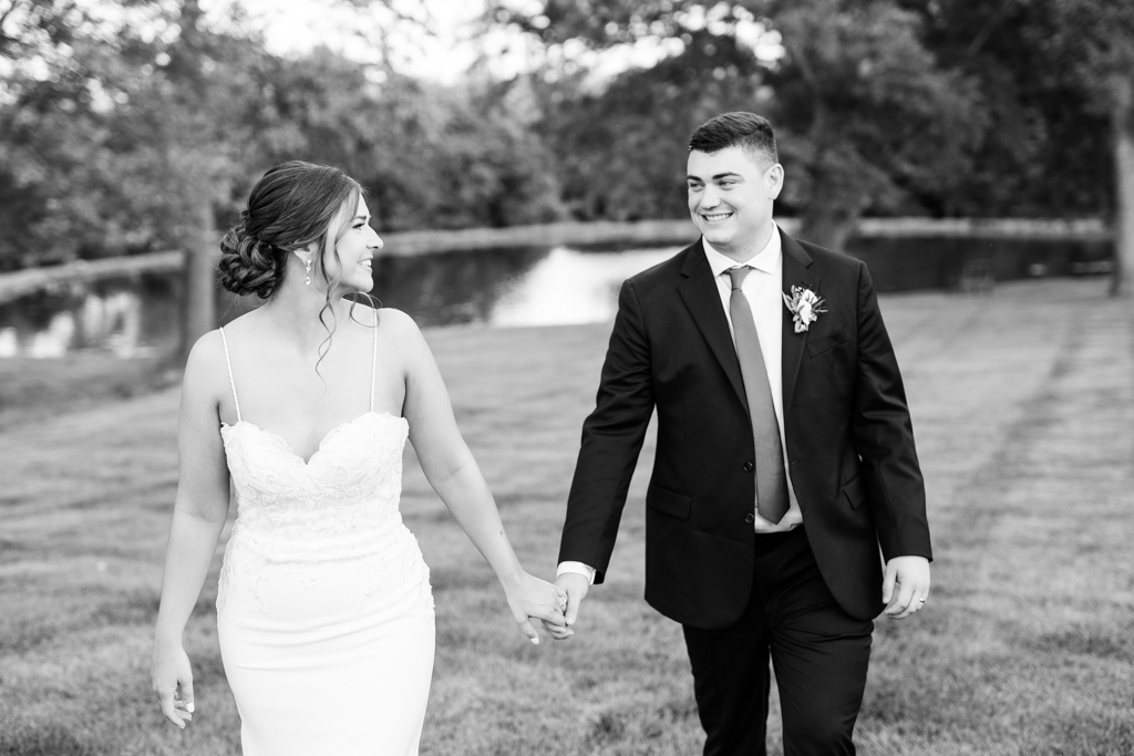 Baltimore wedding photographer shares her tips on choosing a wedding photographer