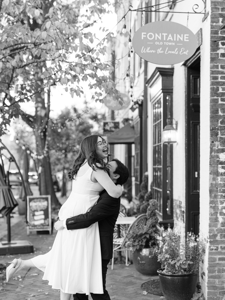 Fontaine, Old Town Alexandria