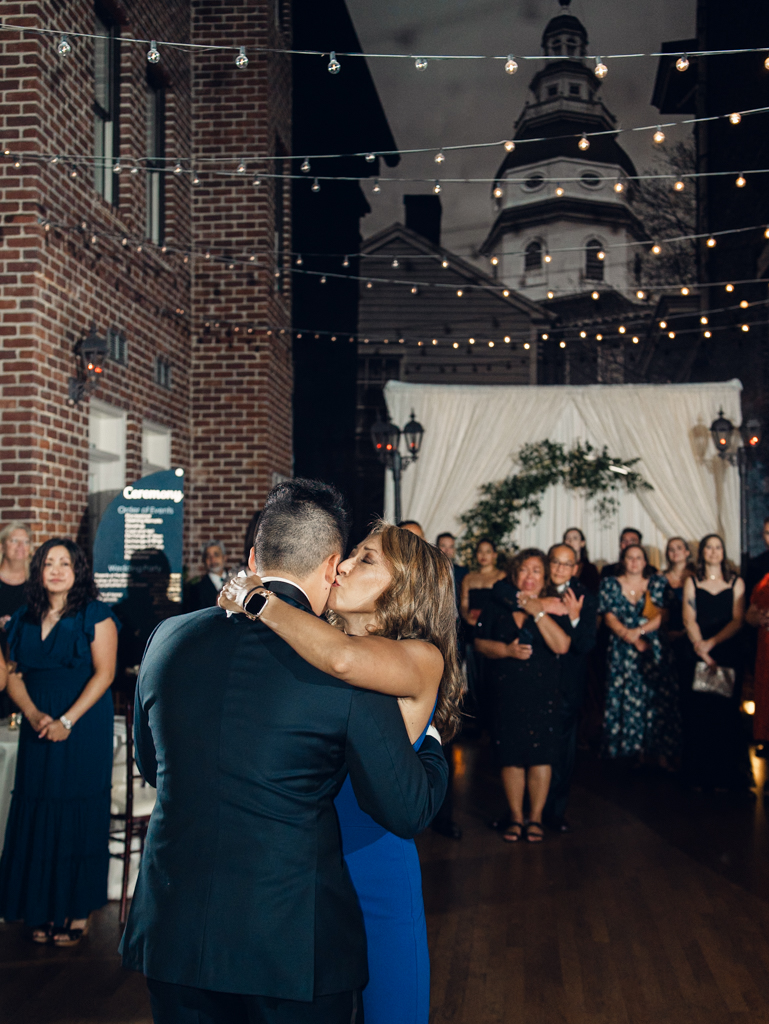 Governor Calvert House, Historic Inns of Annapolis wedding day dancing