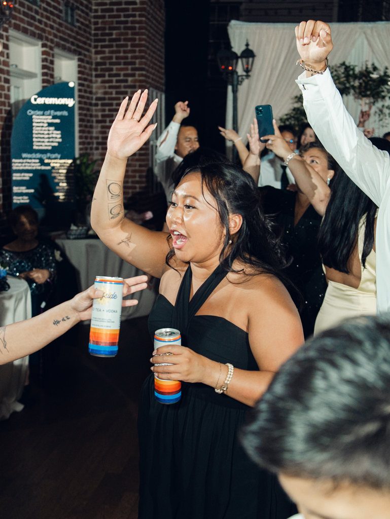 Governor Calvert House, Historic Inns of Annapolis wedding day dancing