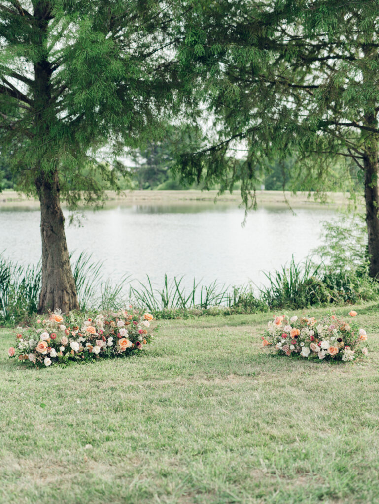 Ceremony space at Bortner Valley a Hampstead, MD wedding venue by Sunset Florals, Events by Stace, Nicole Simensky Photography.